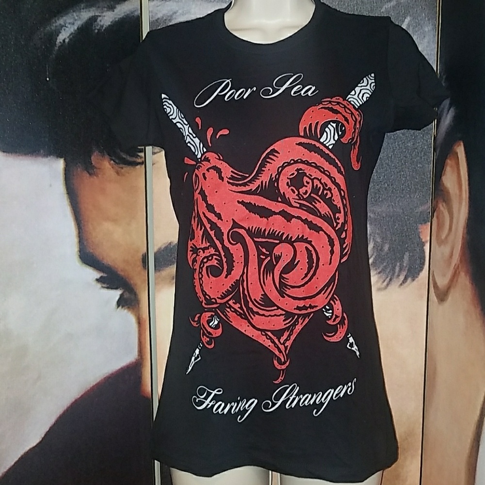 Too Fast Heart Shaped Octopus Red Kraken Top Poor Sea Faring Stranger